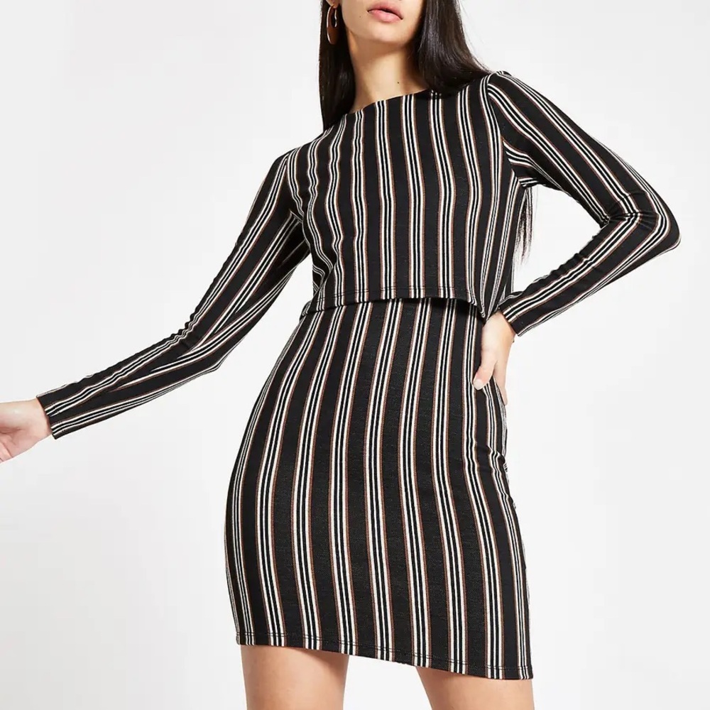 River Island Long Sleeve Layered Black Striped Bodycon Mini Dress‎ Size US 4